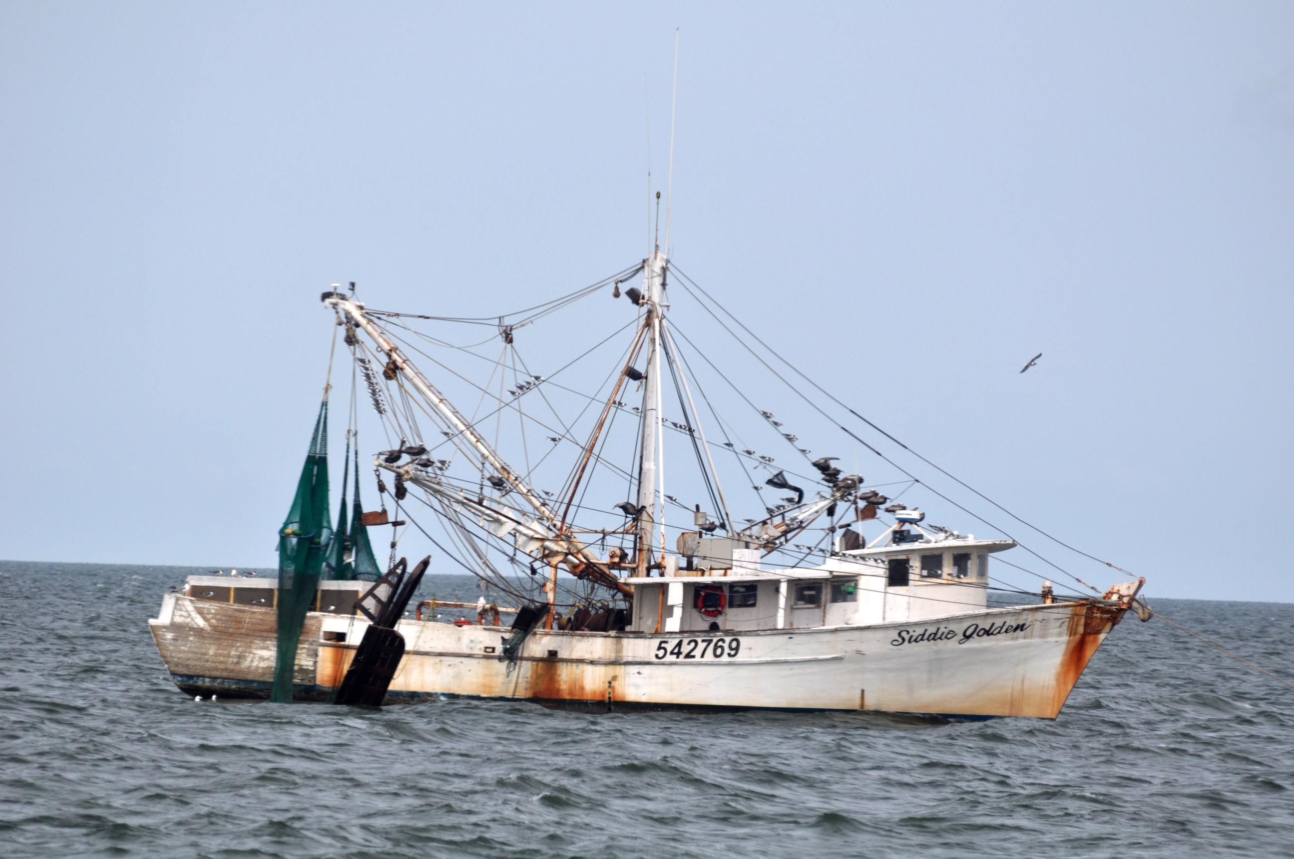 Shrimp Boat on way to Portsmith, N.C.